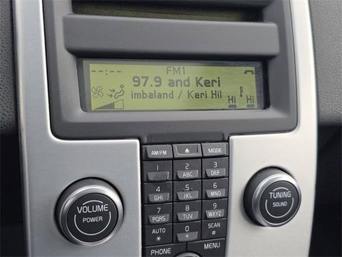 Used 2011 Volvo C30 T5 w/ Preferred Pkg image 19