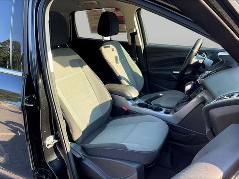 Used 2015 Ford Escape SE w/ Equipment Group 201A FWD image 8