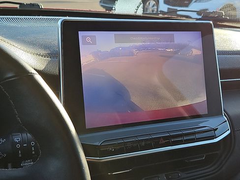 Used 2022 Jeep Compass Limited image 17