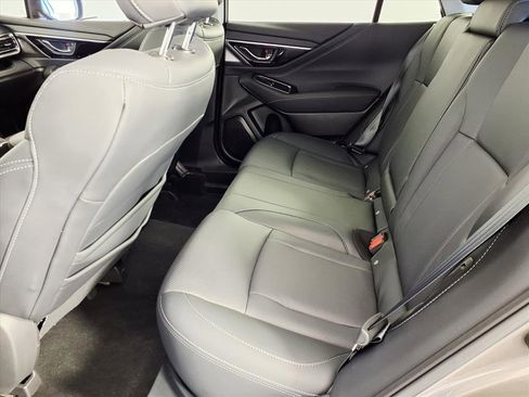 Used 2023 Subaru Outback Limited image 8