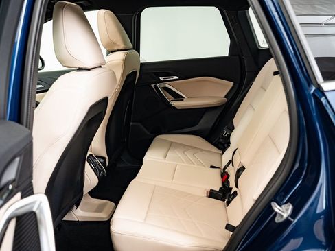 Used 2025 BMW X1 xDrive28i w/ Convenience Package image 33