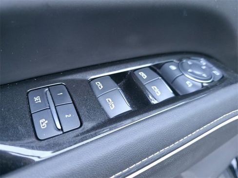 Used 2024 Cadillac Escalade V w/ LPO, ONYX Package image 15