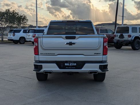 Used 2022 Chevrolet Silverado 1500 RST image 5