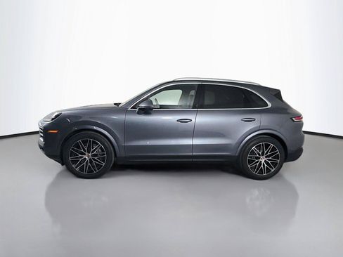 Certified 2026 Porsche Cayenne AWD/4WD image 2