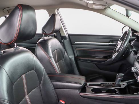 Used 2023 Nissan Altima 2.5 SR image 26