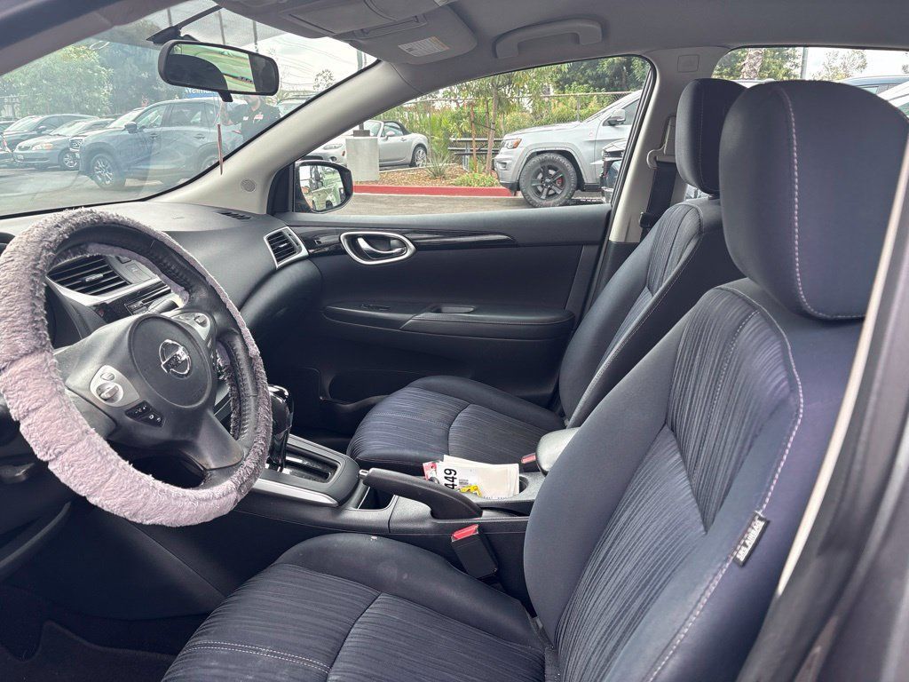 Used 2016 Nissan Sentra SV FWD image 12