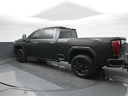 Used 2024 GMC Sierra 2500 Denali w/ Denali Reserve Package image 5