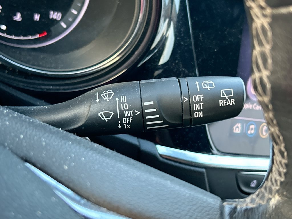 Used 2023 Buick Encore GX Preferred FWD image 17