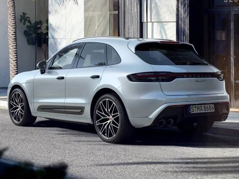 New 2026 Porsche Macan Turbo image 3