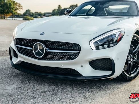 Used 2017 Mercedes-Benz AMG GT Coupe image 19