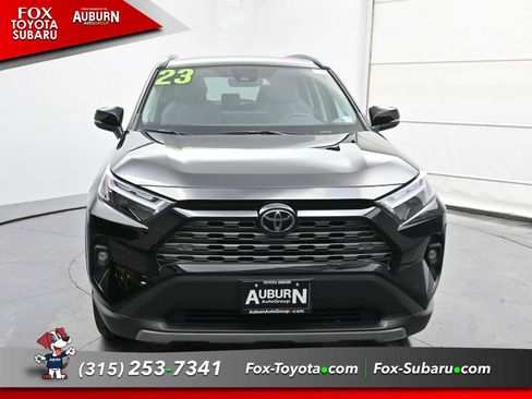 Used 2023 Toyota RAV4 Limited image 2