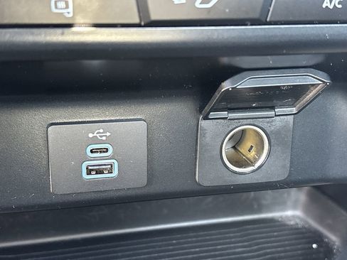 Used 2024 Ford F350 XL w/ 360-Degree Camera Package image 31