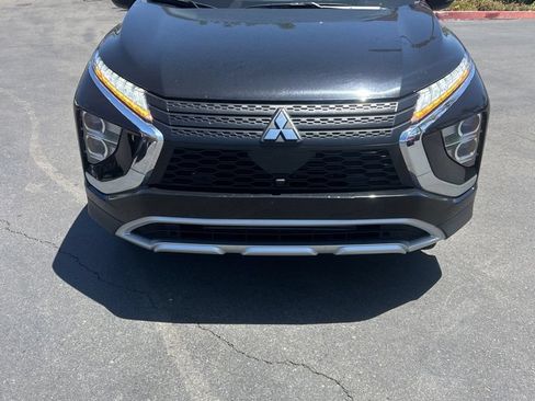 Used 2025 Mitsubishi Eclipse Cross SE AWD/4WD image 2