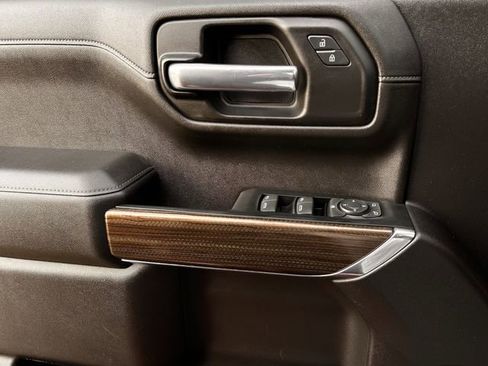 Used 2022 Chevrolet Silverado 1500 LT Trail Boss w/ LT Trail Boss Premium Package image 27