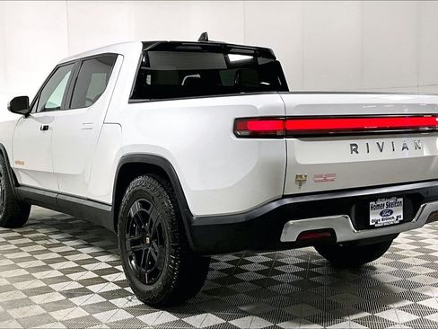 Used 2023 Rivian R1T Adventure image 11