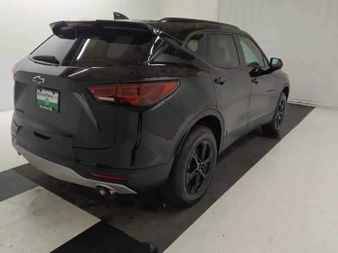 Used 2024 Chevrolet Blazer LT w/ Convenience Package FWD image 9
