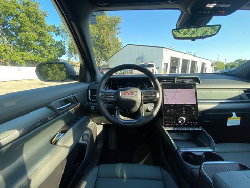 New 2026 GMC Terrain AT4 w/ Convenience Package III AWD/4WD image 2