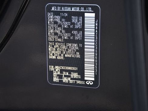 Used 2025 INFINITI QX80 Autograph w/ Autograph Exterior Package AWD/4WD image 28
