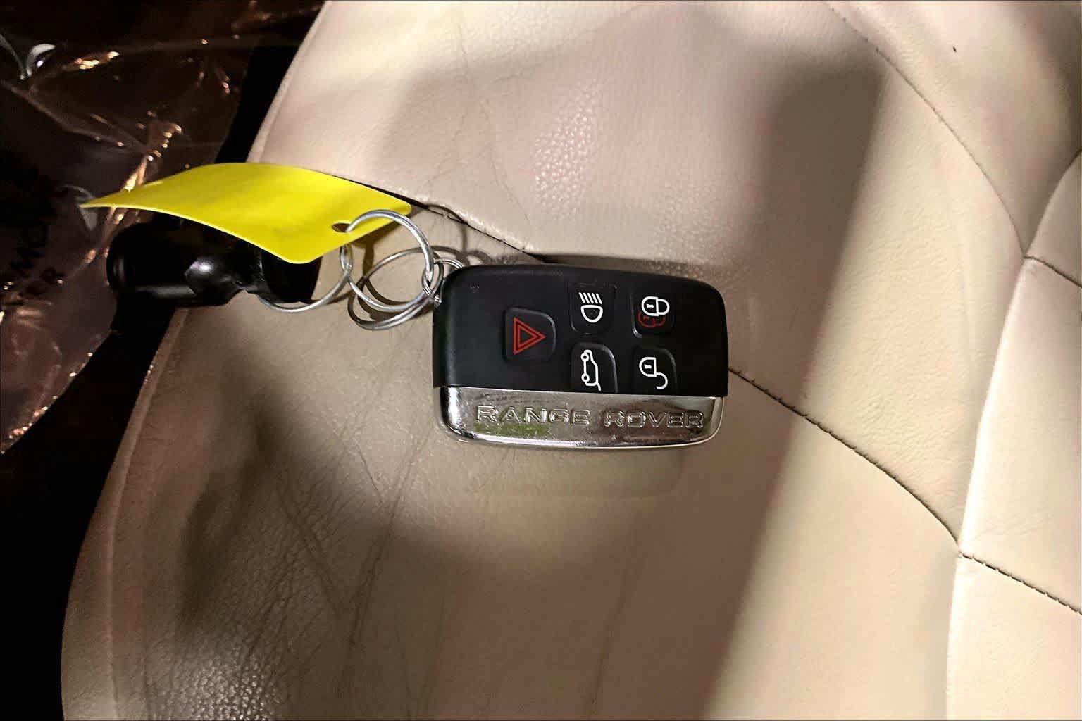 Used 2017 Land Rover Range Rover Evoque SE Premium AWD/4WD image 15