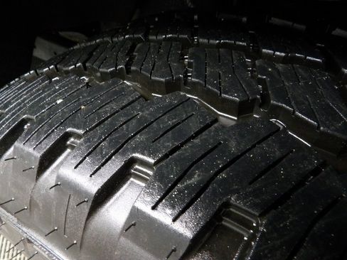 Used 2024 Ford F250 Lariat w/ Black Appearance Package image 7