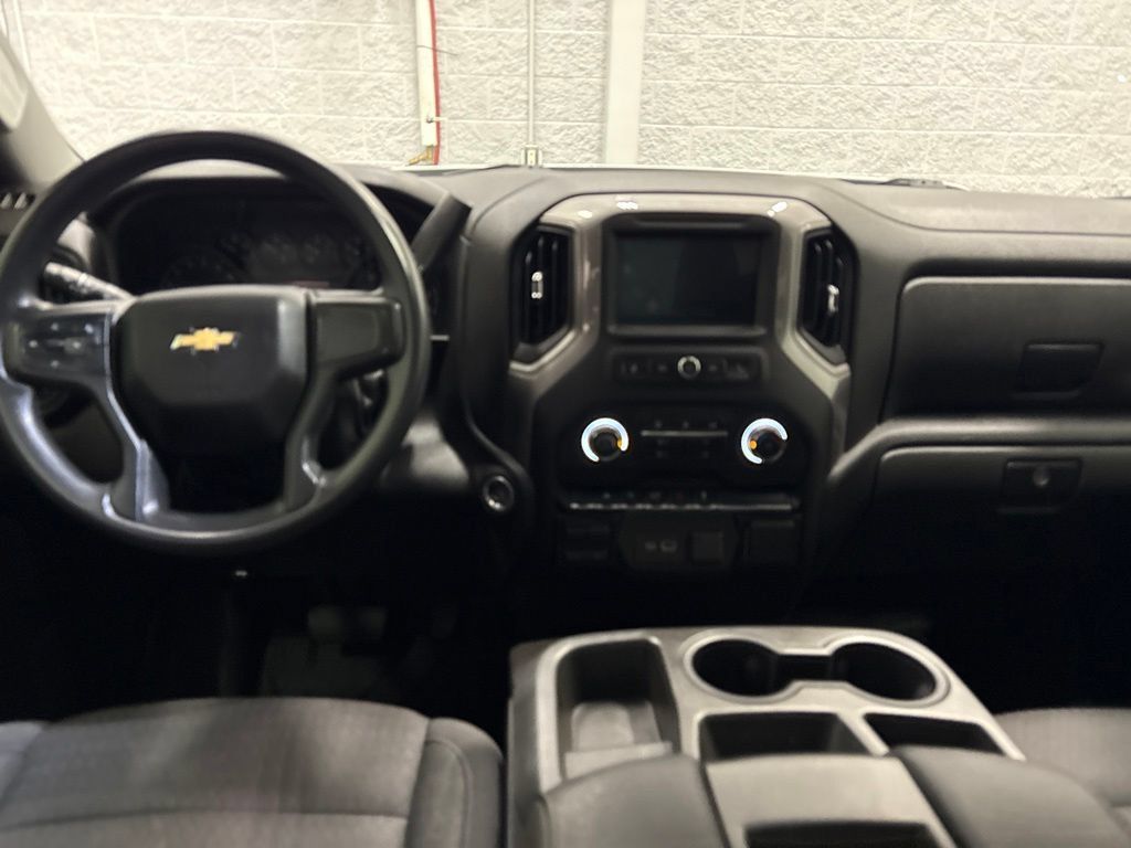 Used 2023 Chevrolet Silverado 1500 Custom AWD/4WD image 14