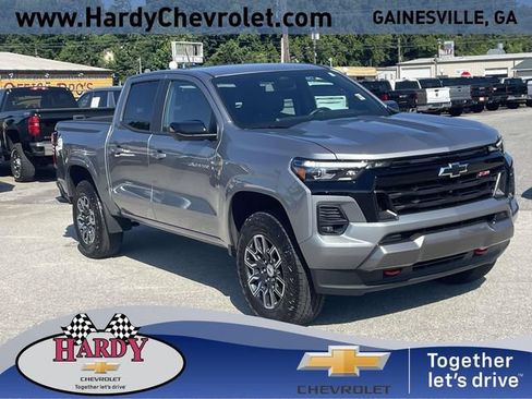 Used 2023 Chevrolet Colorado Z71 w/ Z71 Convenience Package 2 AWD/4WD image 1