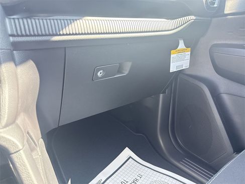 New 2025 Ford Ranger XLT w/ Equipment Group 301A High image 40