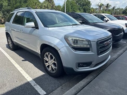 Used 2015 GMC Acadia SLT FWD image 2