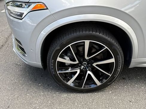 Used 2023 Volvo XC90 B6 Plus w/ Protection Package Premier AWD/4WD image 8