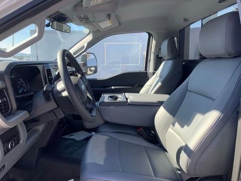New 2025 Ford F550 4x4 Regular Cab Super Duty image 25