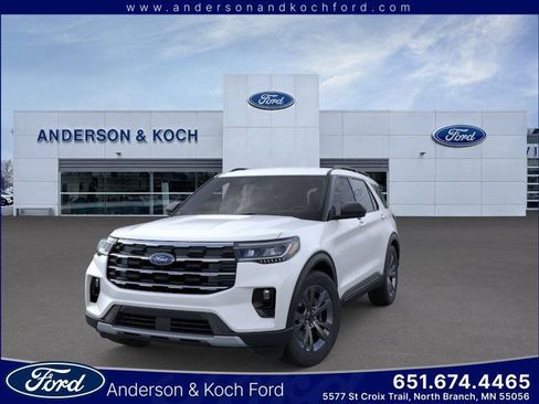 Used 2026 Ford Explorer Active w/ Active Comfort Package AWD/4WD image 1