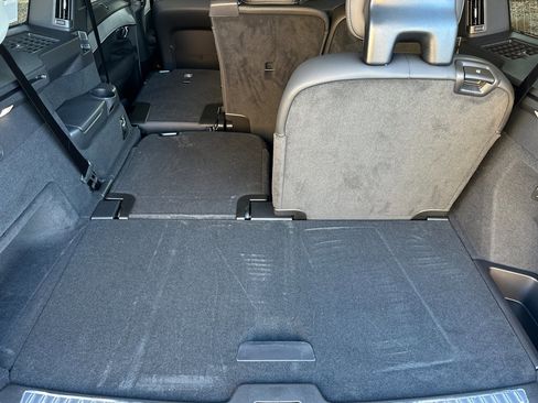 New 2025 Volvo XC90 B6 Ultra w/ Protection Package Premier image 14