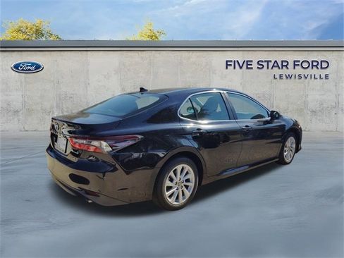 Used 2024 Toyota Camry LE image 24