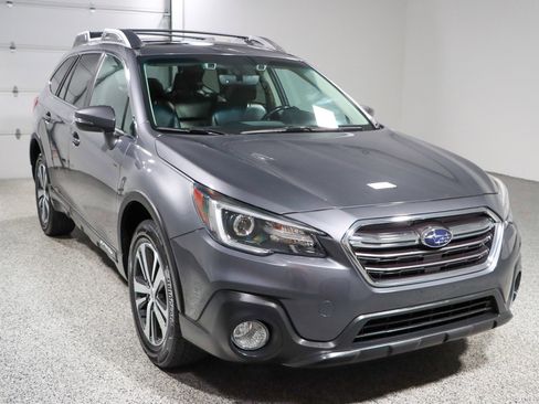 Used 2019 Subaru Outback 2.5i Limited image 5