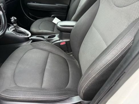 Used 2017 Kia Soul + w/ Designer's Package image 4