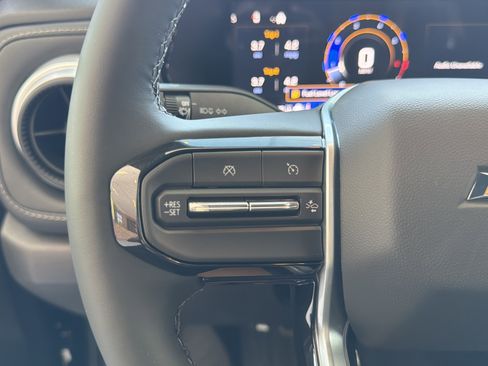 New 2026 Chevrolet Colorado LT image 24