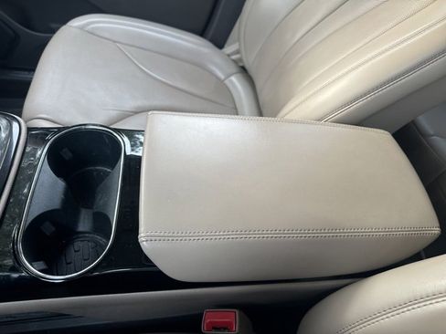 Used 2022 Lincoln Nautilus Reserve w/ Equipment Group 201A image 20