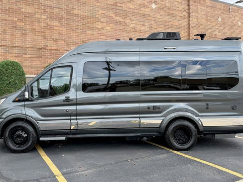 Used 2017 Ford Transit 350 148 High Roof Extended DRW RWD image 18