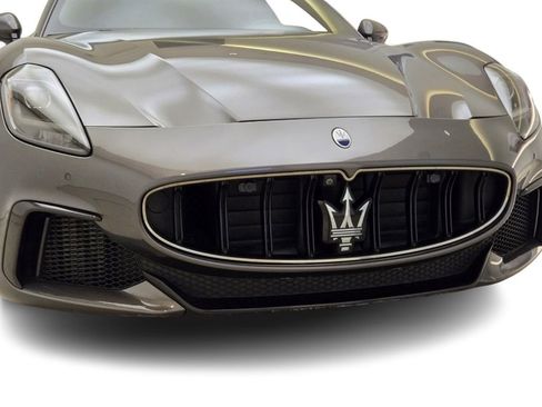 Certified 2024 Maserati GranTurismo Trofeo image 4