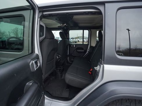 Used 2020 Jeep Wrangler Unlimited Sport S image 14