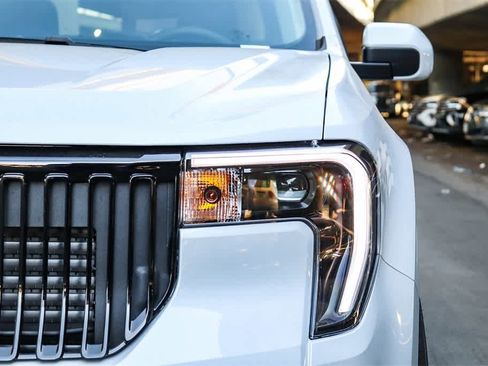 New 2026 Ford Maverick Lobo image 7