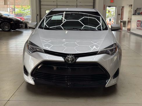 Used 2019 Toyota Corolla LE FWD image 6