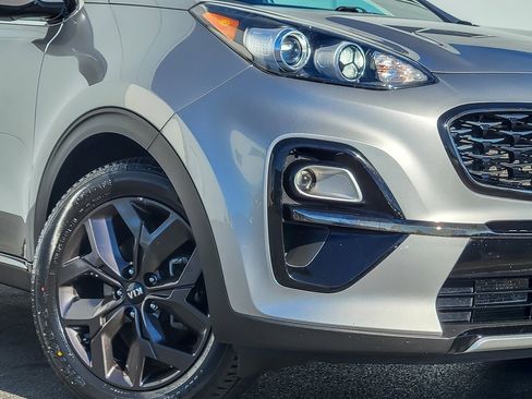 Used 2020 Kia Sportage S w/ S Sunroof Package image 3