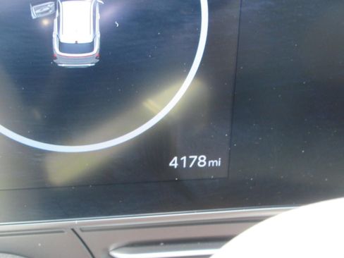 Used 2026 Hyundai Kona Limited AWD/4WD image 32
