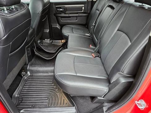 Used 2018 RAM 1500 Sport w/ Sport Premium Group image 11