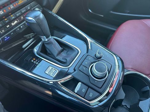 Used 2023 MAZDA CX-9 Carbon Edition image 28