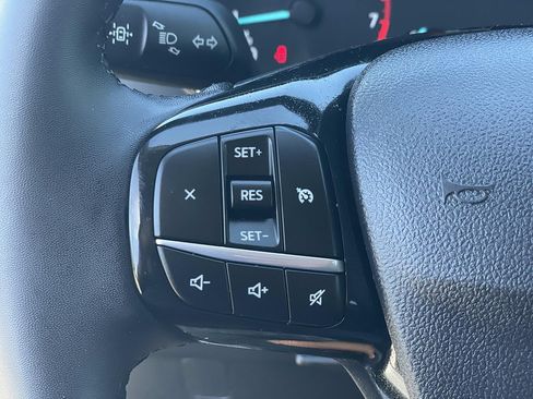 Certified 2022 Ford Escape SEL AWD/4WD image 9