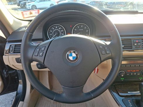 Used 2006 BMW 325i Sedan image 18