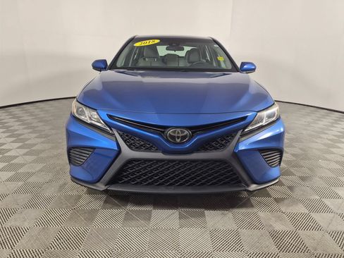 Used 2018 Toyota Camry SE FWD image 8