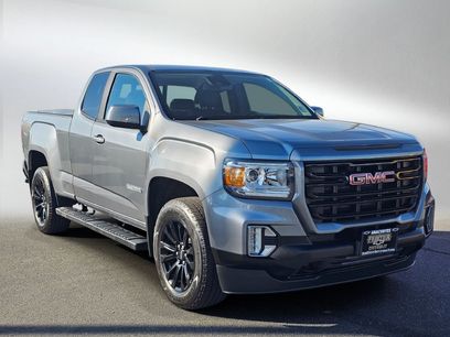 Used 2022 GMC Canyon Elevation w/ Elevation Premium Package